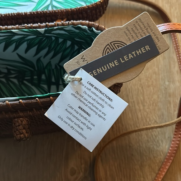 Basket Crossbody Purse Genuine Leather Strap - Picture 4 of 6